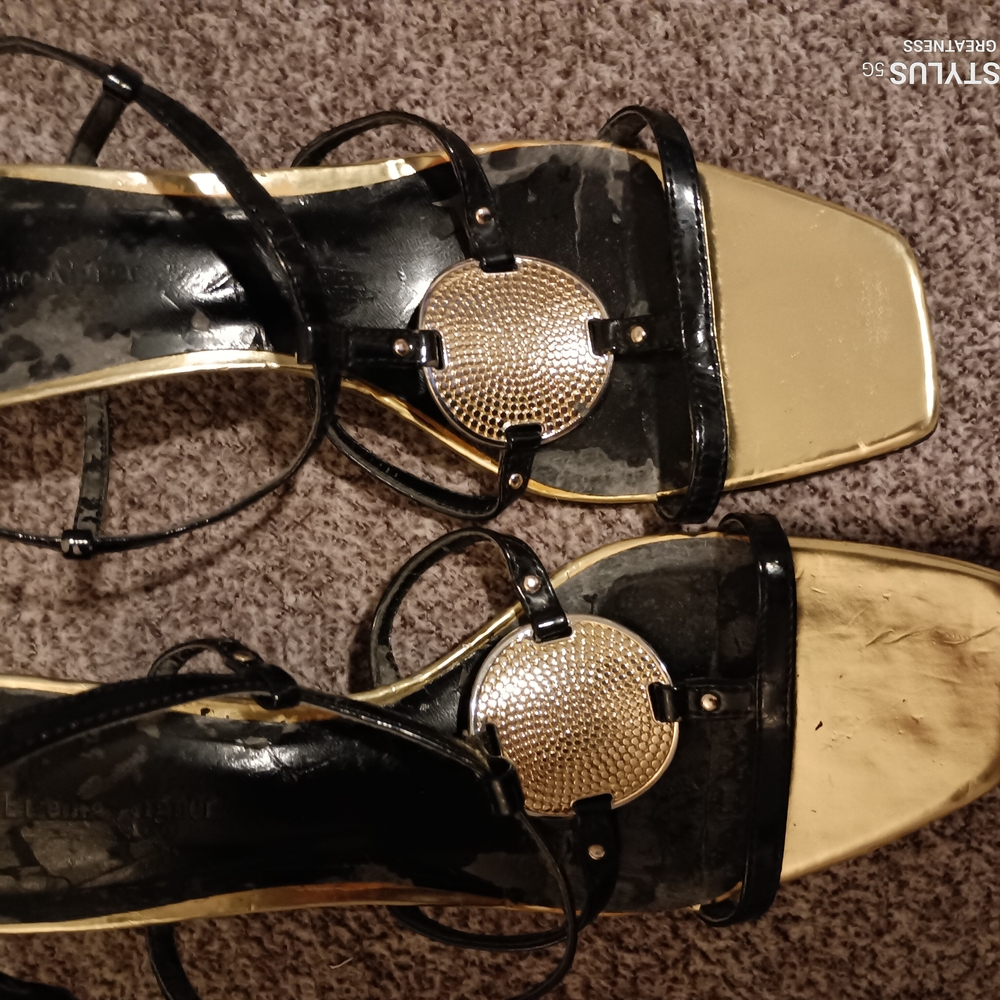 STYLUS Black and Gold Sandals with Polished Finish